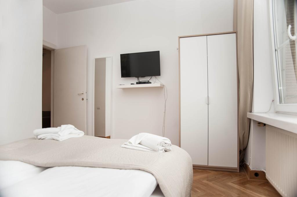 Okay House Bed and Breakfast Krakau Buitenkant foto
